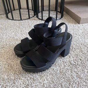 Cute black chunky heels